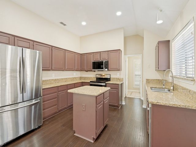 7004 Sample Drive, The Colony, TX 75056
