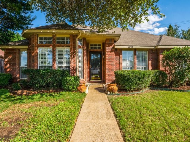7004 Sample Drive, The Colony, TX 75056