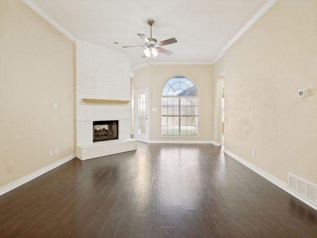 7004 Sample Drive, The Colony, TX 75056