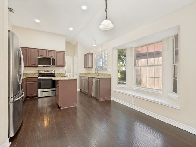 7004 Sample Drive, The Colony, TX 75056