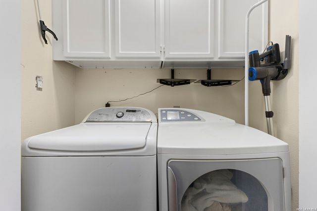 136 LAKERIDGE LOOP, Lakehills, TX 78063