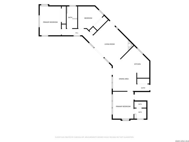 136 LAKERIDGE LOOP, Lakehills, TX 78063