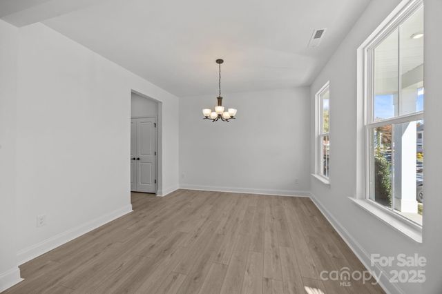 124 Canary Lane, Mooresville, NC 28115