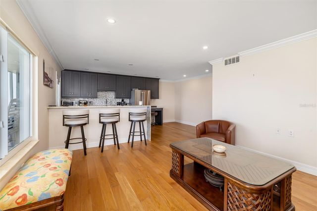 763 JOHN RINGLING BOULEVARD 22, Sarasota, FL 34236