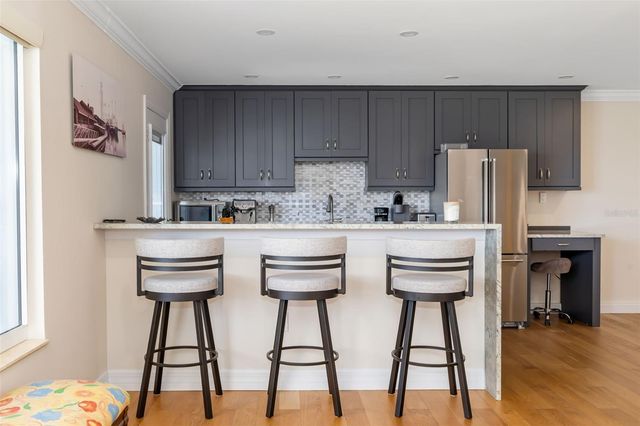 763 JOHN RINGLING BOULEVARD 22, Sarasota, FL 34236