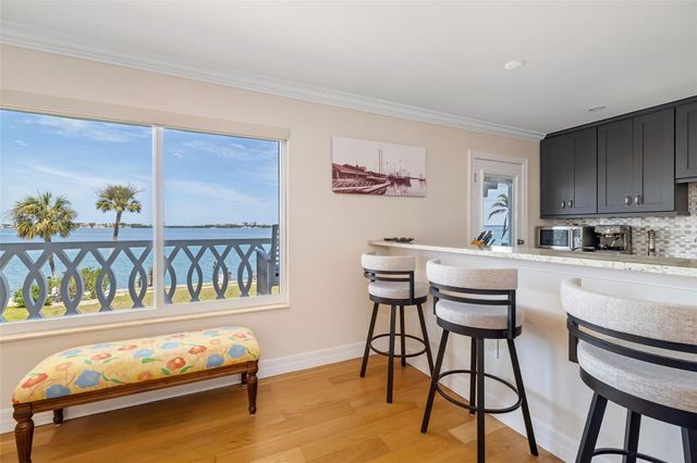 763 JOHN RINGLING BOULEVARD 22, Sarasota, FL 34236