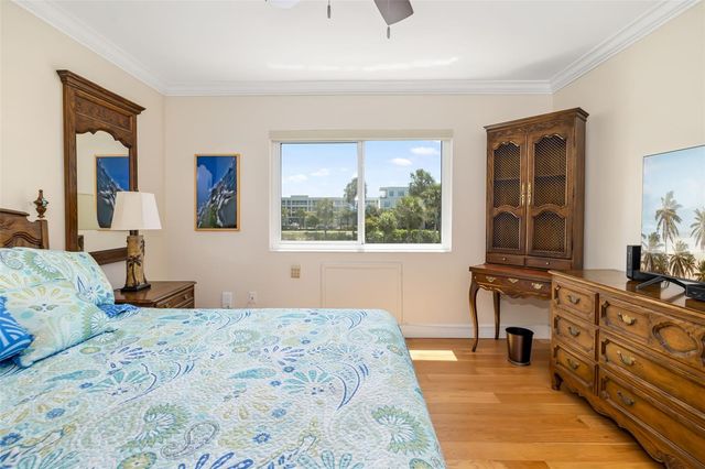 763 JOHN RINGLING BOULEVARD 22, Sarasota, FL 34236