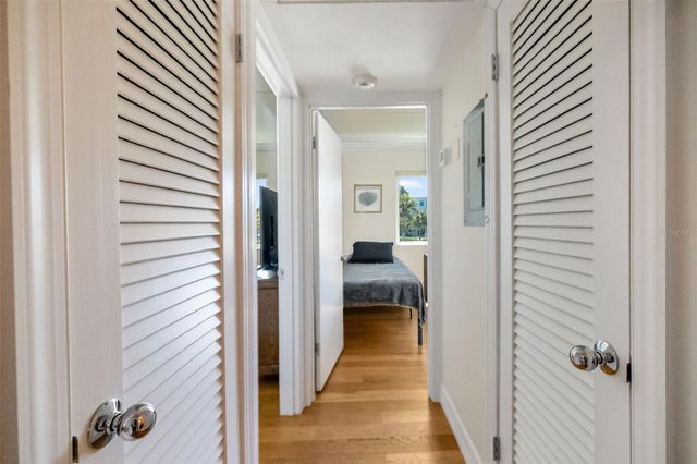 763 JOHN RINGLING BOULEVARD 22, Sarasota, FL 34236