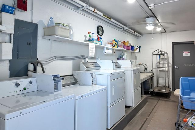 763 JOHN RINGLING BOULEVARD 22, Sarasota, FL 34236