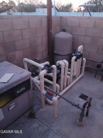 4111 Saddleback Road, Palmdale, CA 93552