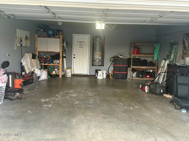 4111 Saddleback Road, Palmdale, CA 93552