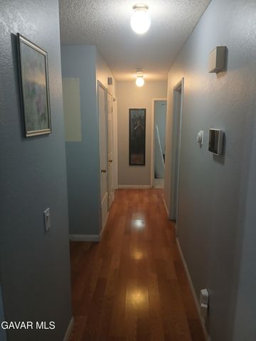 4111 Saddleback Road, Palmdale, CA 93552