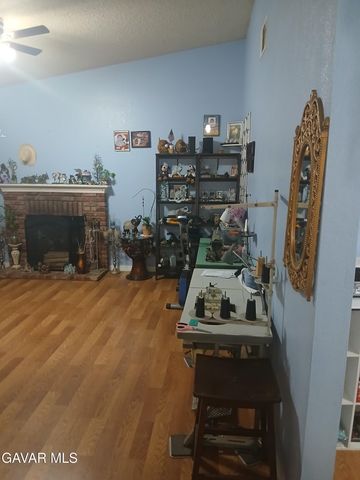 4111 Saddleback Road, Palmdale, CA 93552