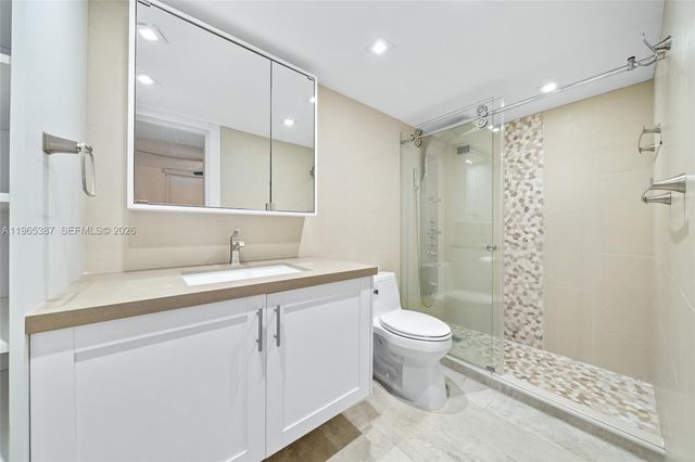 2101 S Ocean Dr 2304, Hollywood, FL 33019