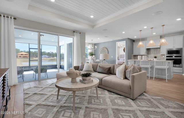 908 ROOSTER HOLLOW Way, Middleburg, FL 32068