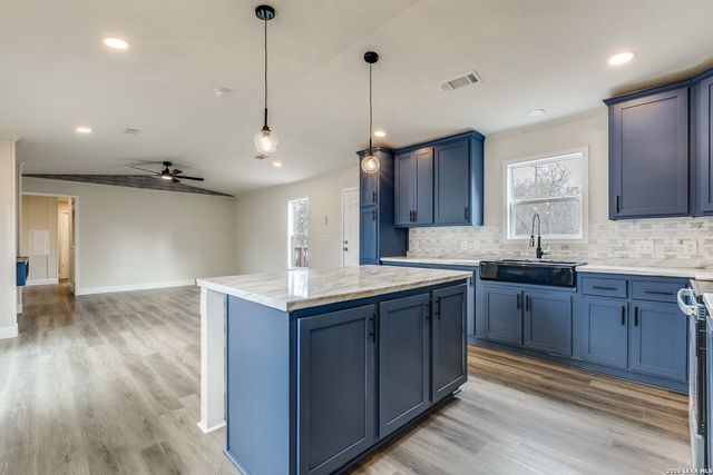 23403 Hickory Pass, San Antonio, TX 78264