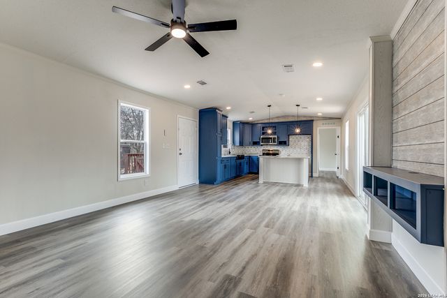 23403 Hickory Pass, San Antonio, TX 78264