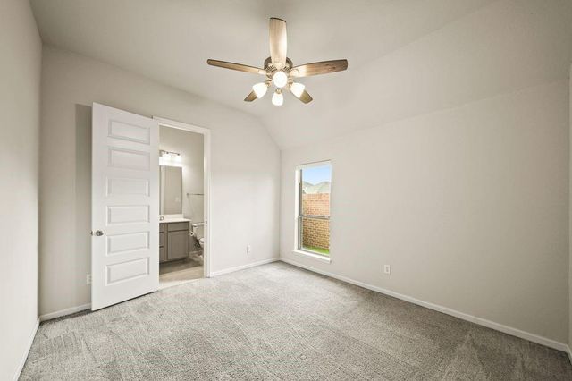 1703 Rustling Creek Drive, Missouri City, TX 77459