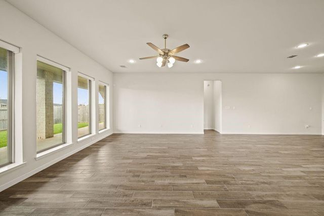 1703 Rustling Creek Drive, Missouri City, TX 77459