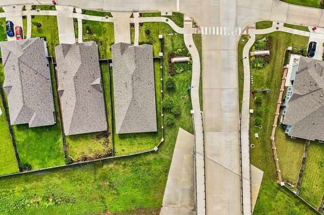 1703 Rustling Creek Drive, Missouri City, TX 77459