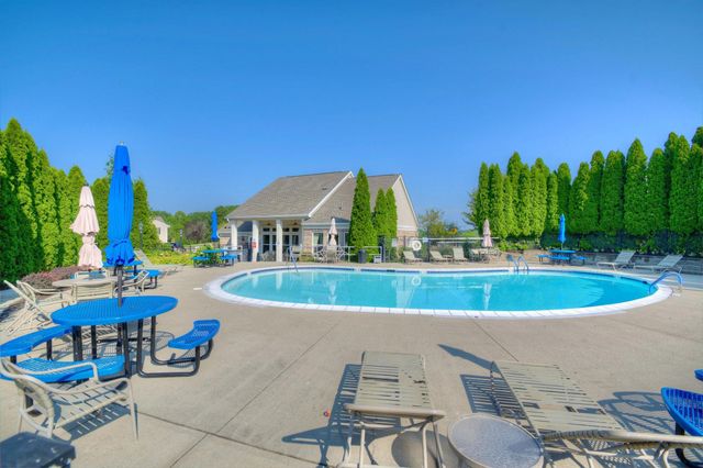 681 Radnor Lane, Walton, KY 41094