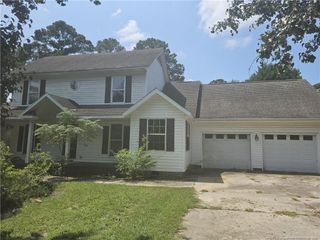 5621 Goose Creek Lane, Fayetteville, NC 28304