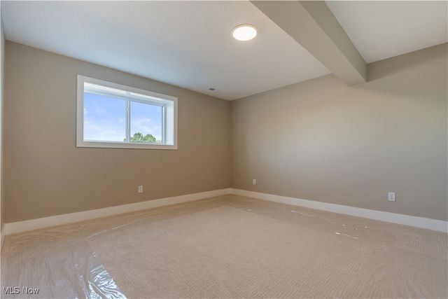 525 Gentlebrook Boulevard SW, Hartville, OH 44632