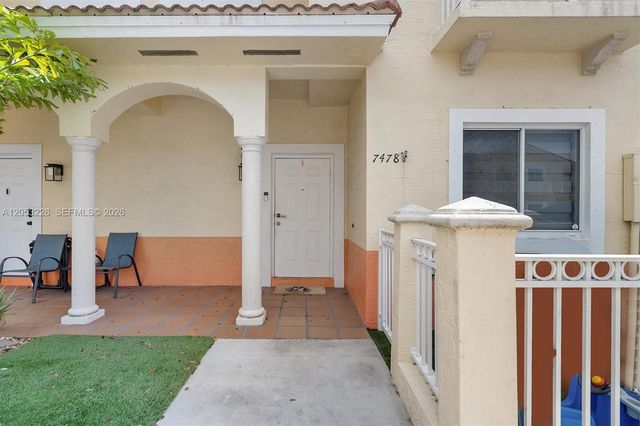 7478 NW 180th Ter, Hialeah, FL 33015