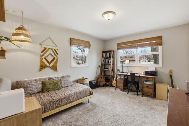 509 Shawnee Drive, Lowell, IN 46356