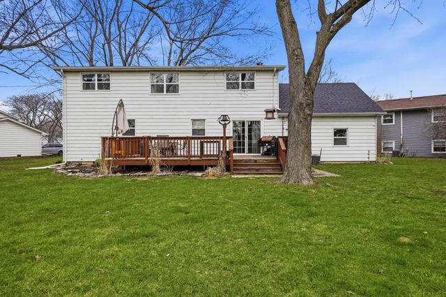 509 Shawnee Drive, Lowell, IN 46356