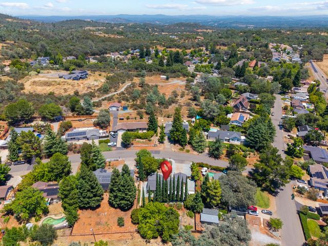 2586 Dudley Dr, Rescue, CA 95672