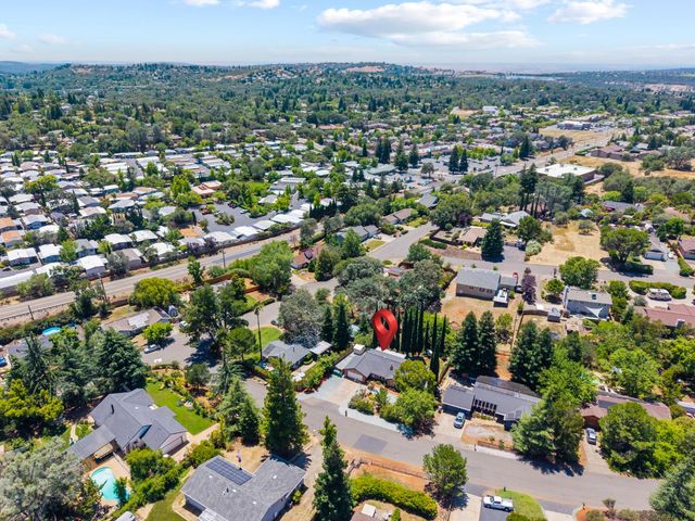 2586 Dudley Dr, Rescue, CA 95672