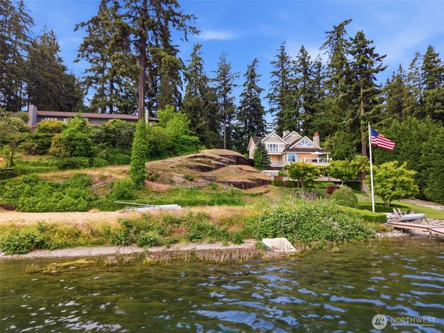 11623 Madera Gardens Drive SW, Lakewood, WA 98499