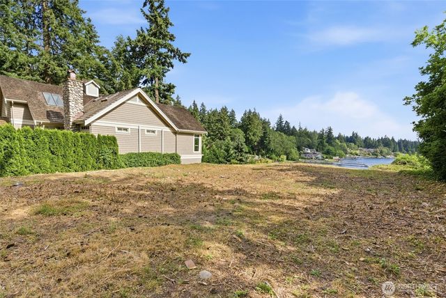 11623 Madera Gardens Drive SW, Lakewood, WA 98499