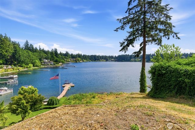 11623 Madera Gardens Drive SW, Lakewood, WA 98499