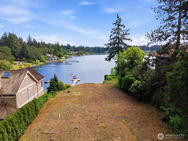 11623 Madera Gardens Drive SW, Lakewood, WA 98499