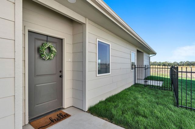16918 & 16920 W Leyland St, Goddard, KS 67052