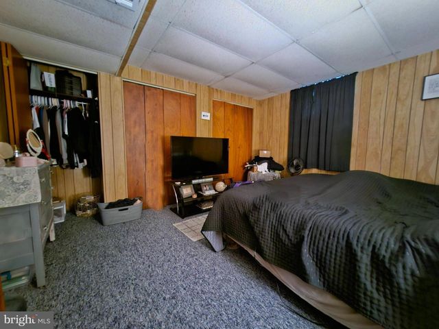 137 N HAWTHORNE DR, Altoona, PA 16602