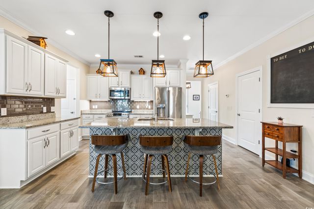 700 Lorenzo Dr., North Myrtle Beach, SC 29582
