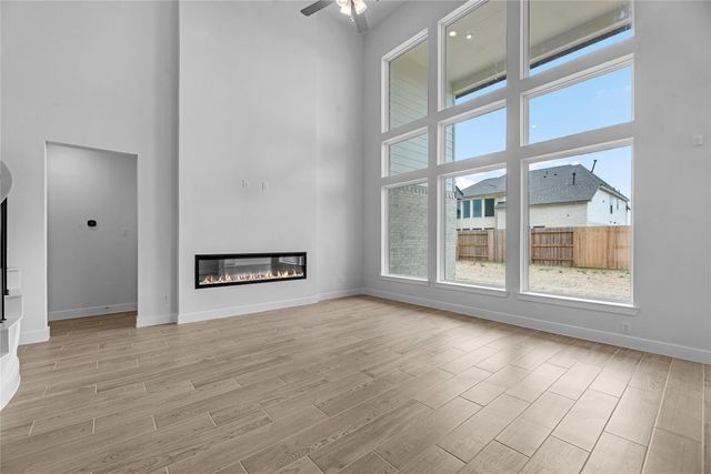 1926 Keen Street, Montgomery, TX 77316