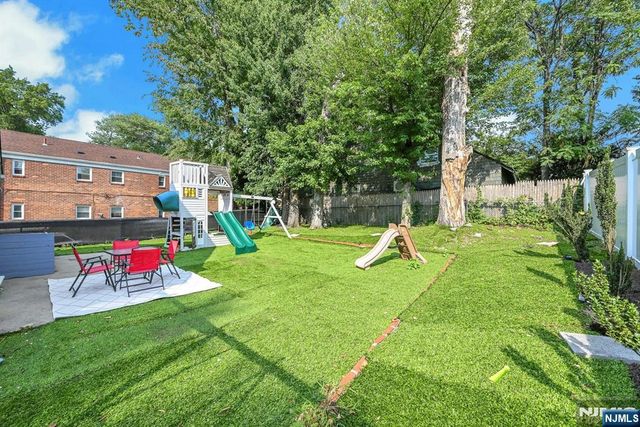 151 Knickerbocker Road, Englewood, NJ 07631