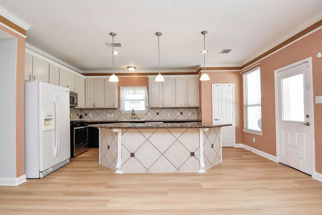 2415 Braypark Lane, Katy, TX 77450