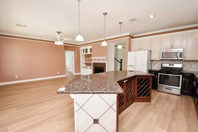 2415 Braypark Lane, Katy, TX 77450