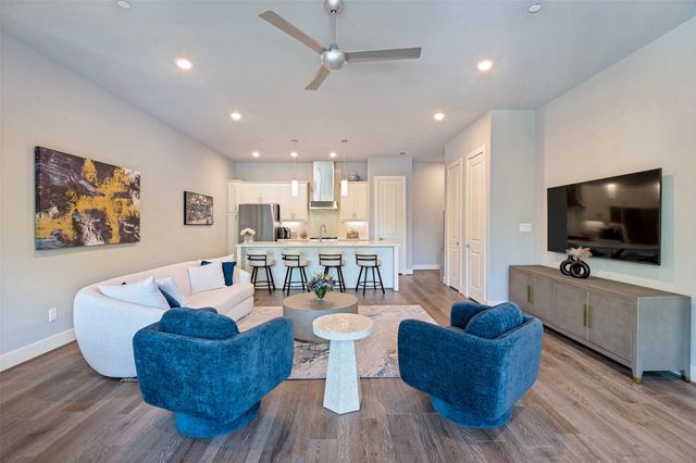 15875 Spectrum Drive 1101, Addison, TX 75001