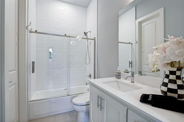 15875 Spectrum Drive 1101, Addison, TX 75001
