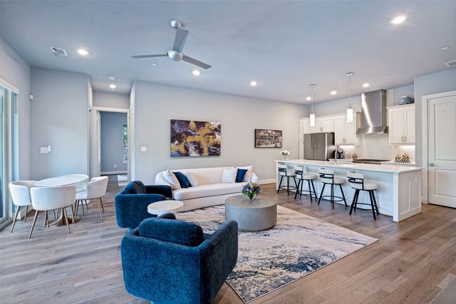 15875 Spectrum Drive 1101, Addison, TX 75001