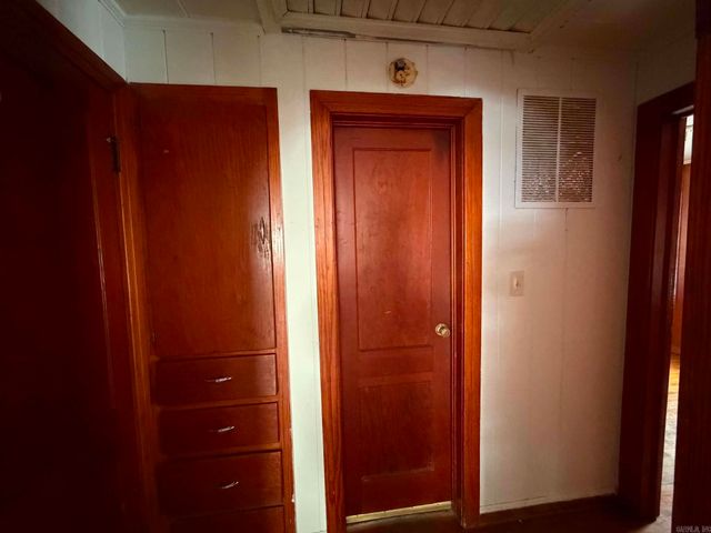 594 N 5th Avenue, Piggott, AR 72454