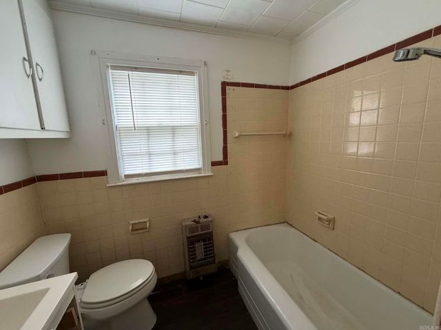 594 N 5th Avenue, Piggott, AR 72454