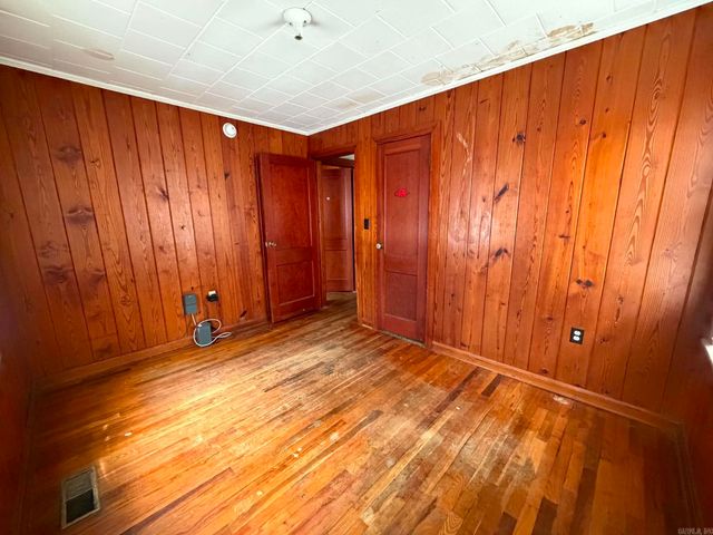 594 N 5th Avenue, Piggott, AR 72454