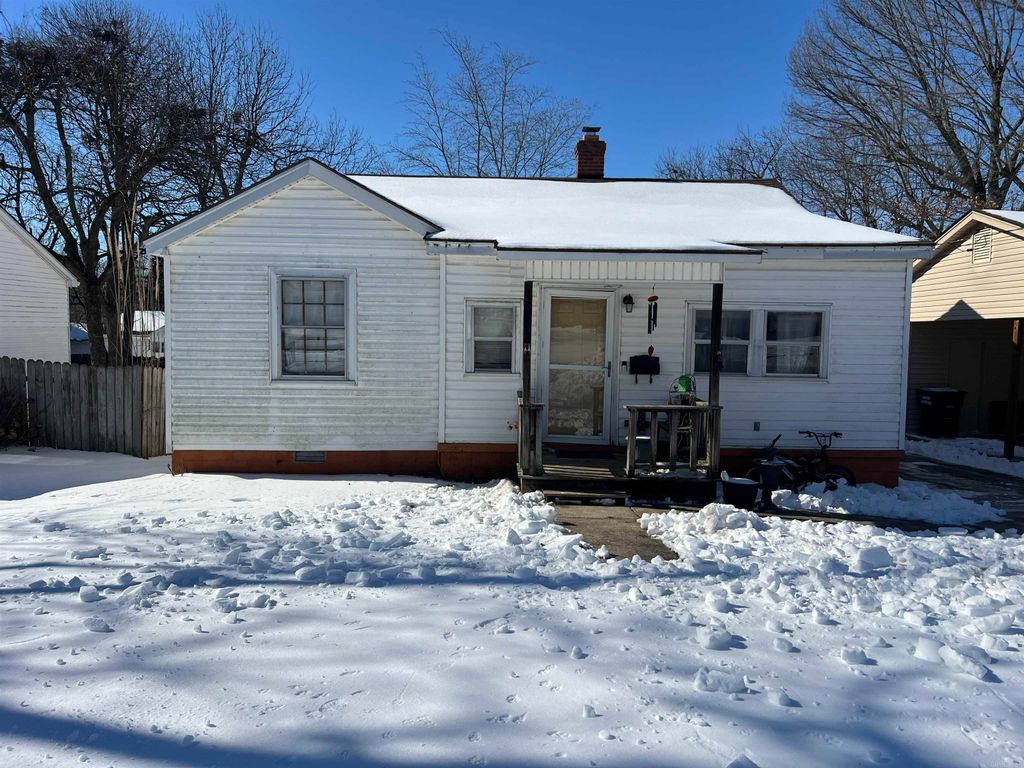 594 N 5th Avenue, Piggott, AR 72454